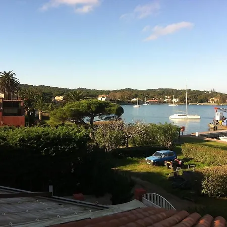 T3 Avec Grande Terrasse Vue Port Et Hyères